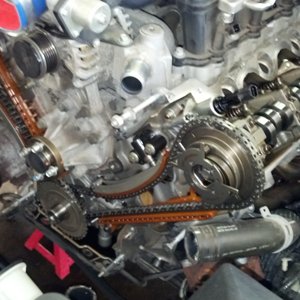 Camshaft timing assembly