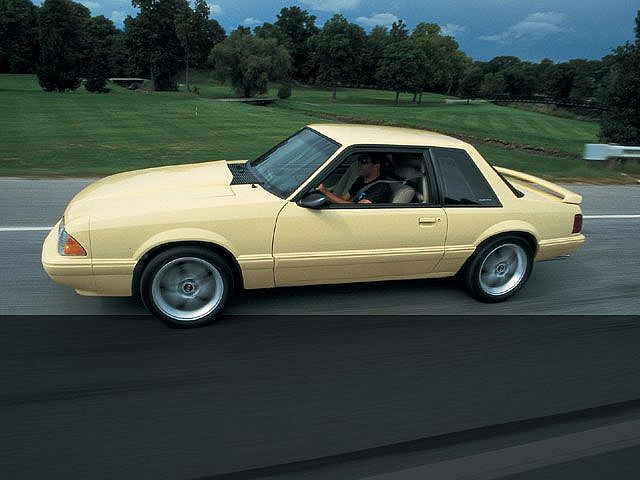 m5lp_0204_01_z+1988_ford_mustang_LX+driver_side_view.jpg