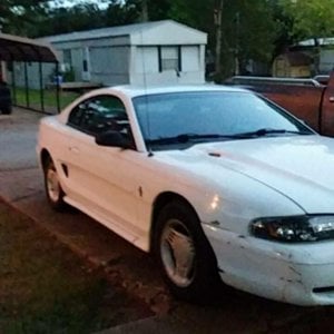 1995 Ford Mustang NEED HELP!!