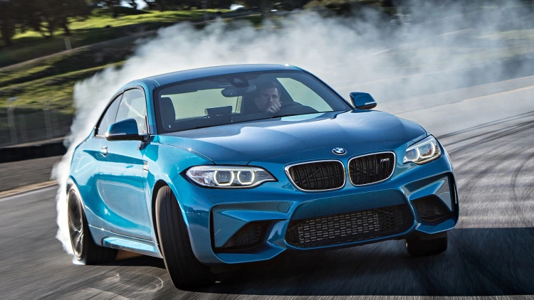 01-2016-bmw-m2-fd-1.webp