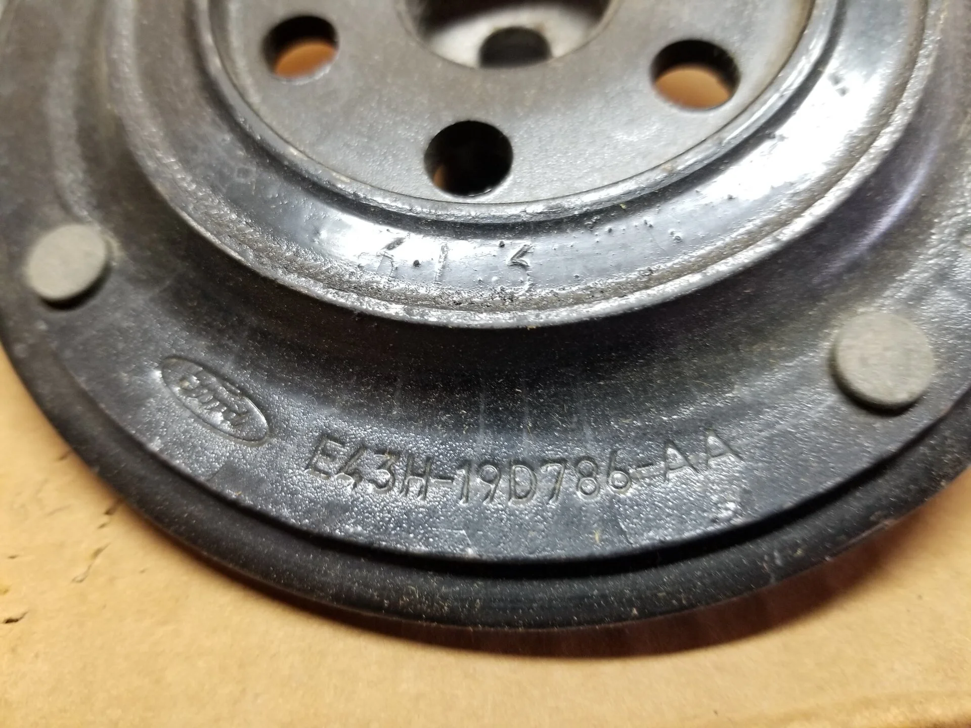 03-Clutch face part number.webp