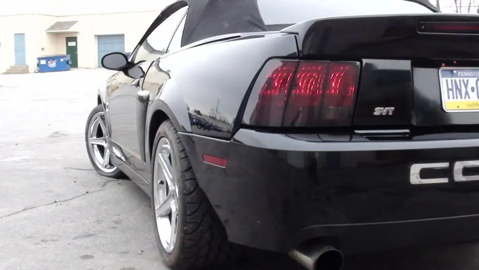 04cobra010.webp