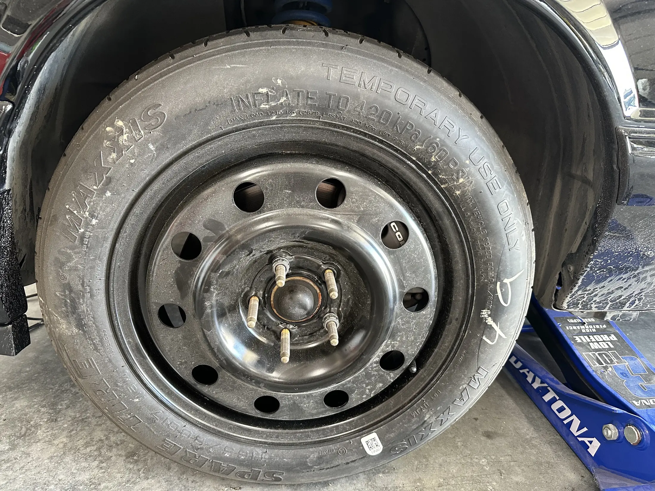 07-14 Ford Edge Spare 01a.webp