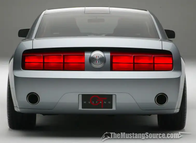 0MustangGTCoupConcept07.webp