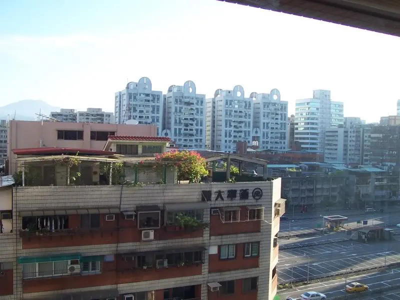 100_0561.webp