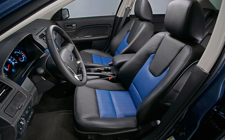 112_0812_09z%2B2010_ford_fusion_sport%2Bseats.webp