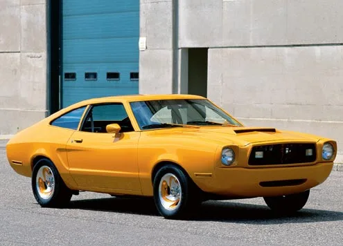 118230_large-1978_Ford_Mustang_II_Hatchback-passenger_front_side_view.webp