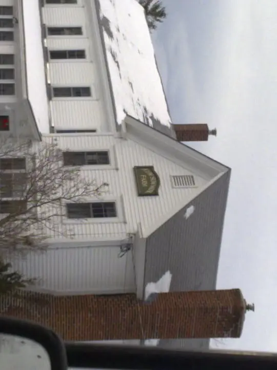 12212009101.webp