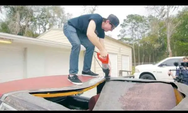 1487544020-CUTTING-THE-ROOF-OFF-MY-CAR!.webp