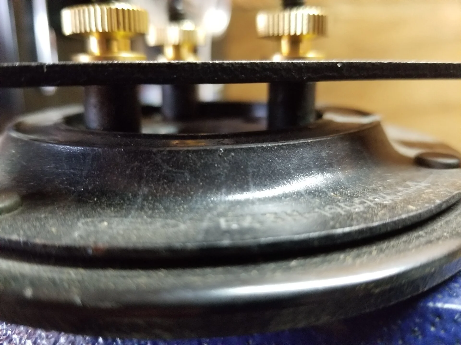 17-Tool on clutch face 2.webp