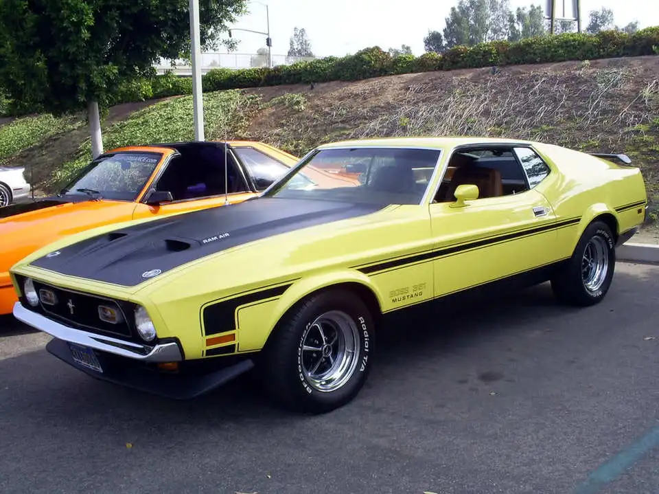 17Mustang_Boss_351_Cars_Coffee_by_P.webp
