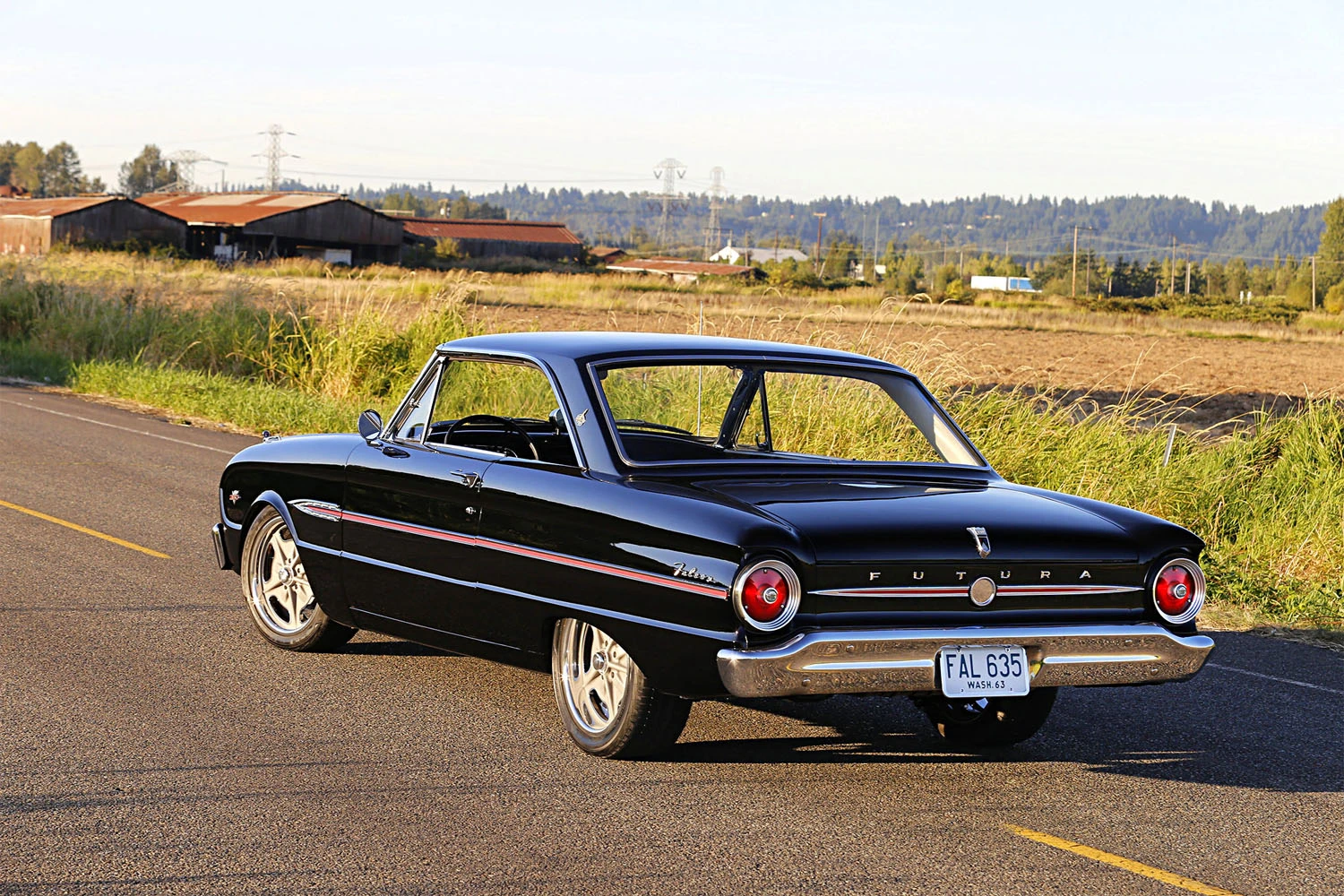 1963-Ford-Futura-002.webp