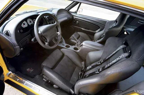 1965-ford-mustang-cobra-interior.webp
