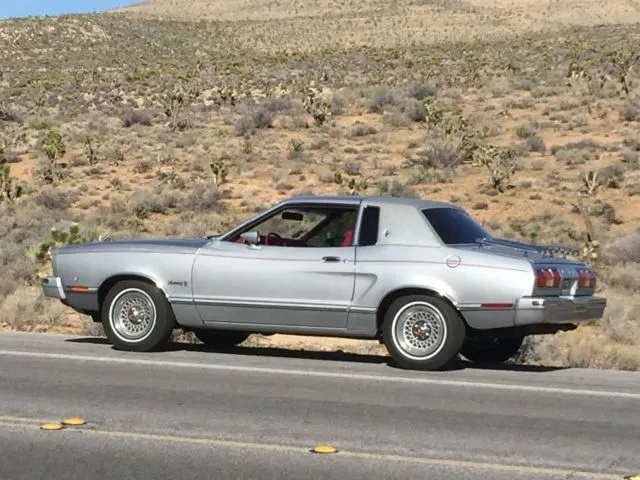 1975-mustang-ii-ghia-silver-luxury-edition-1-48627355.webp