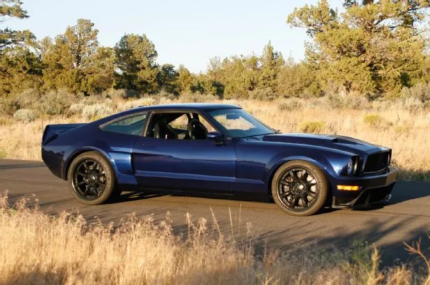 1978-ford-mustang-motion.webp