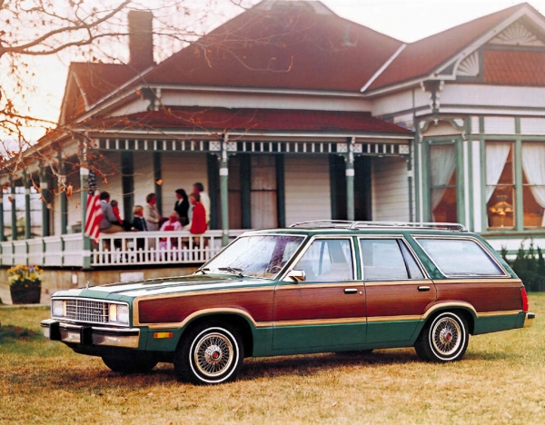 1980FordFairmontSquire.webp
