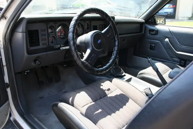 1986MustangGT005.webp