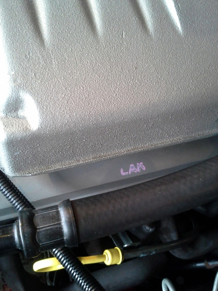 1993%20Mustang%20GT%20drivers%20valve%20cover%20stamp.webp