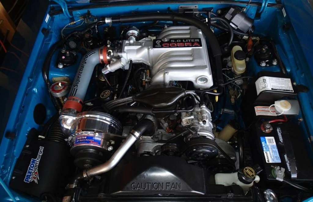 1993-Ford-Mustang-Cobra-Engine.webp