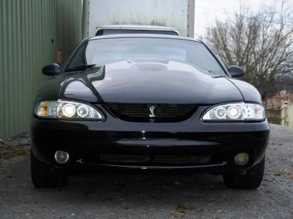 1994MustangCobra10.webp