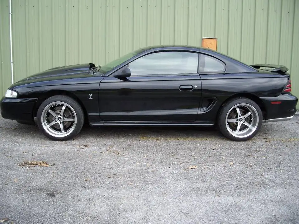 1994MustangCobra18.webp