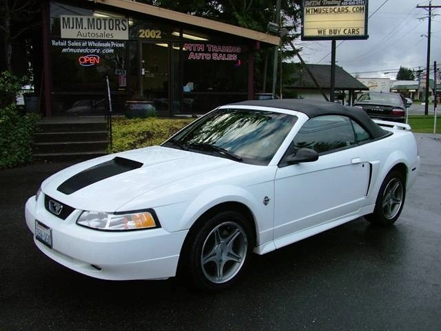 1999 ford Mustang.webp