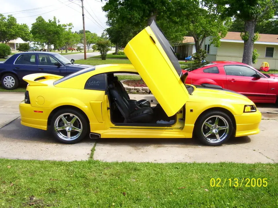 1999MustangGT050.webp