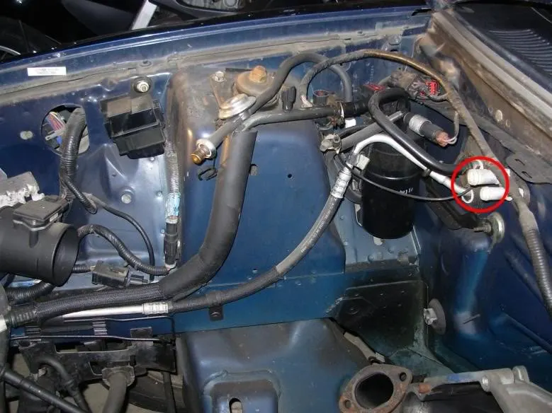 2000GTMustangStrippedEngineCompartm.webp