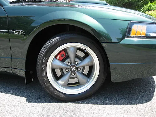 2001%20bullitt%20mustang%20gt%20wheel.webp