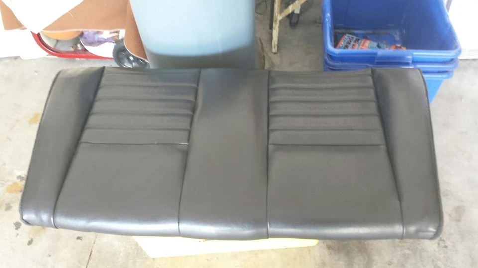 2002%20rear%20seats%201_zpsyejgktdf.webp