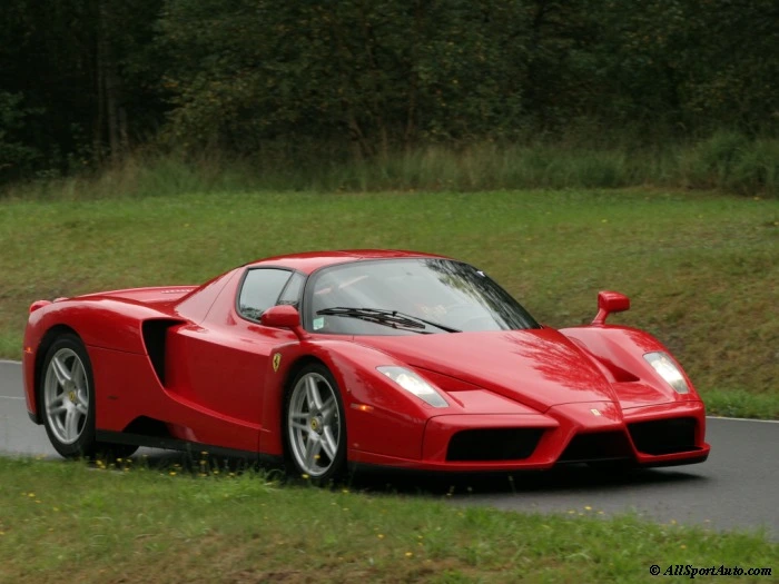 2003_ferrari_enzo_11_m.webp