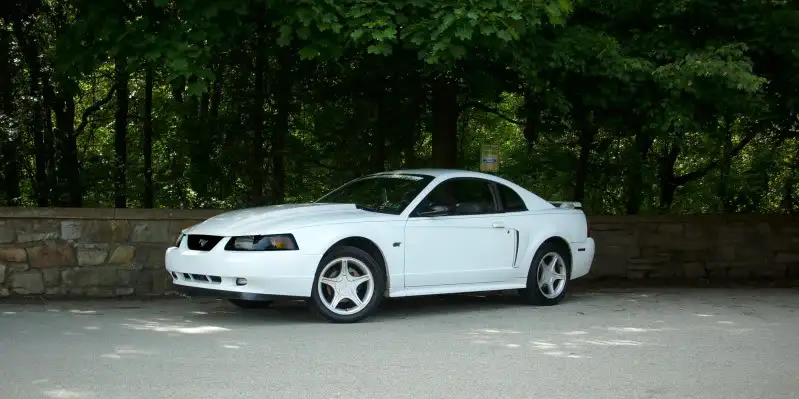 2003MustangGTreservedfordcropped.webp