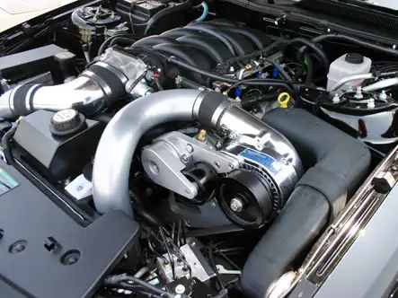 2005_mustang_uh2.webp