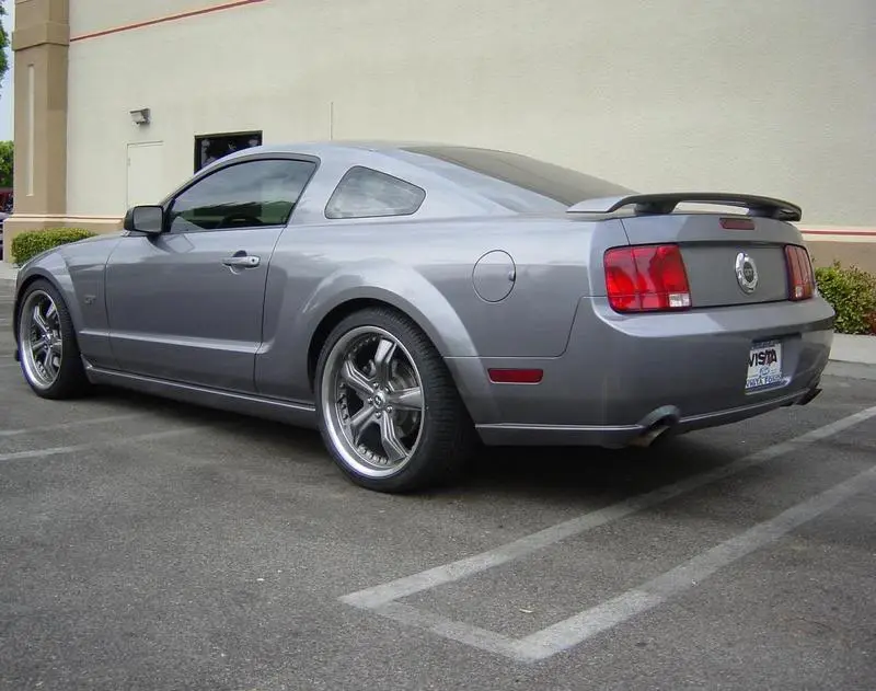 2006MustangGT006.webp