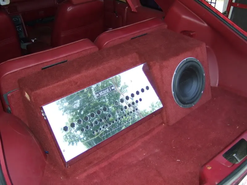 2007_0611foxbodystereo0013.webp