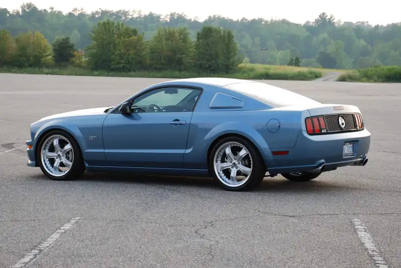 2007MustangGT05.webp