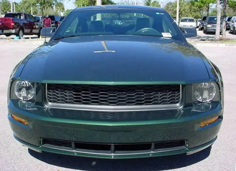 2008_00025_02.webp