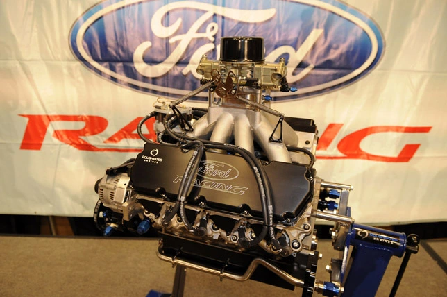 2009-nascar-sprint-media-tour-fr9-engine.webp