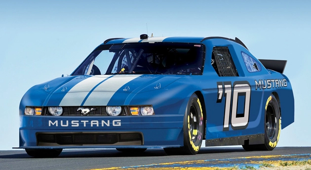 2010-ford-mustang-nascar-630op.webp