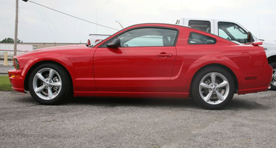 2010_Mustang_OE_wheels.gif