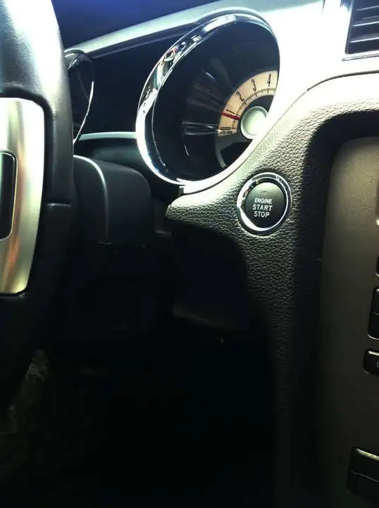 2010Mustang2-1.webp