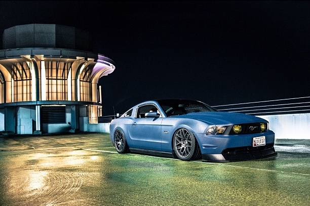 2012-Muistang-GT-Scenic.webp