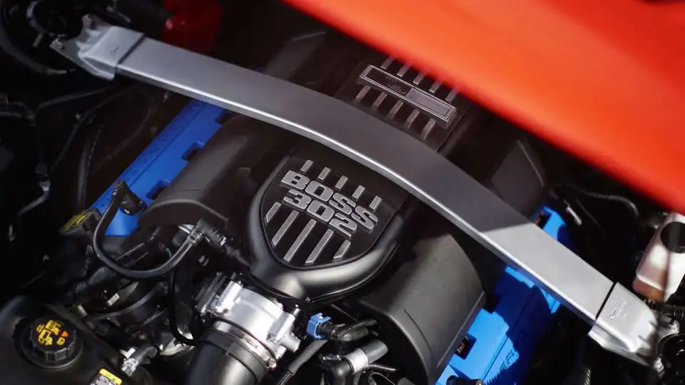 2012_boss_mustang_4.webp