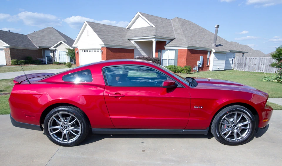 2012Mustang-5-2.webp