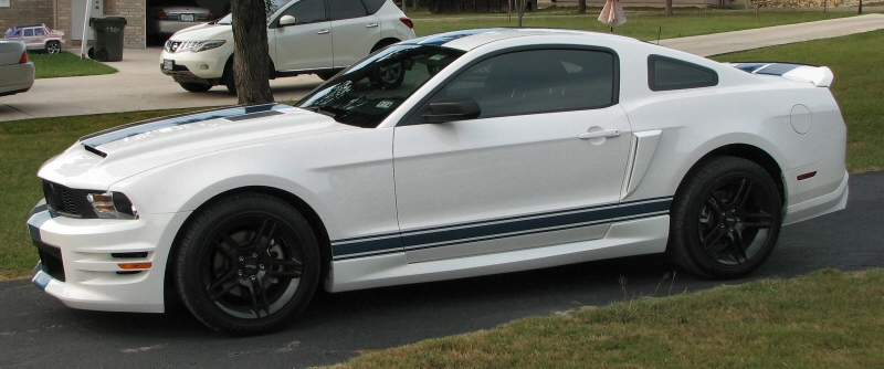 2012mustang_05c.webp