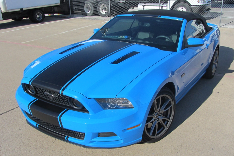 2013-gt-vert-blue-matte-blk-supersnake-lrg.webp