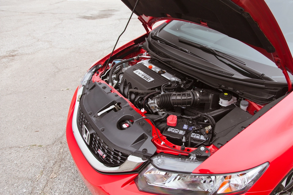 2013-honda-civic-si-engine-bayjpg.webp