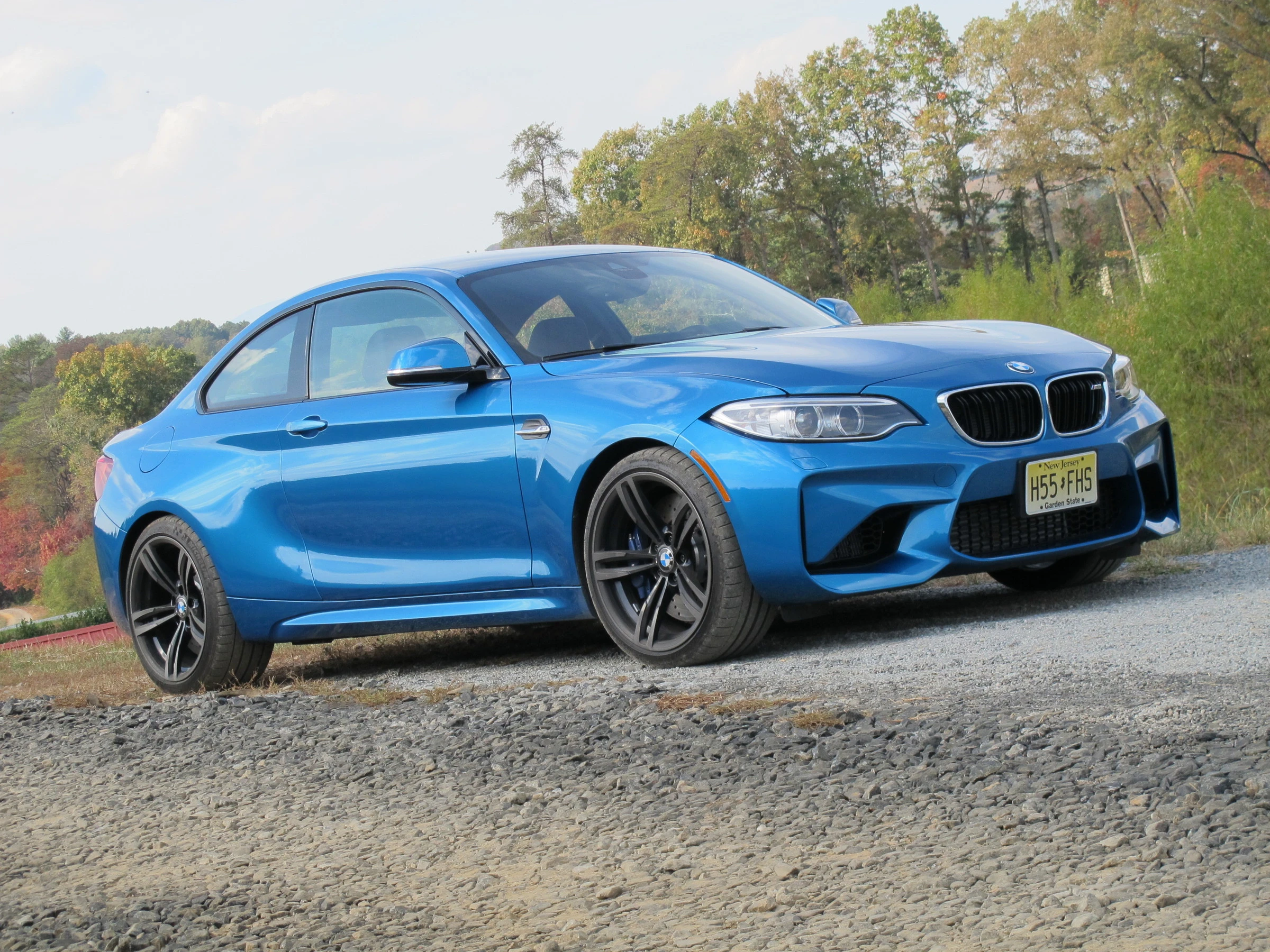 2016-bmw-m2_100579859_h.webp