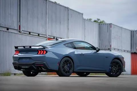 2024-ford-mustang-exterior-115-1663170391.webp