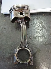 220px-Bent_connecting_rod_2.webp